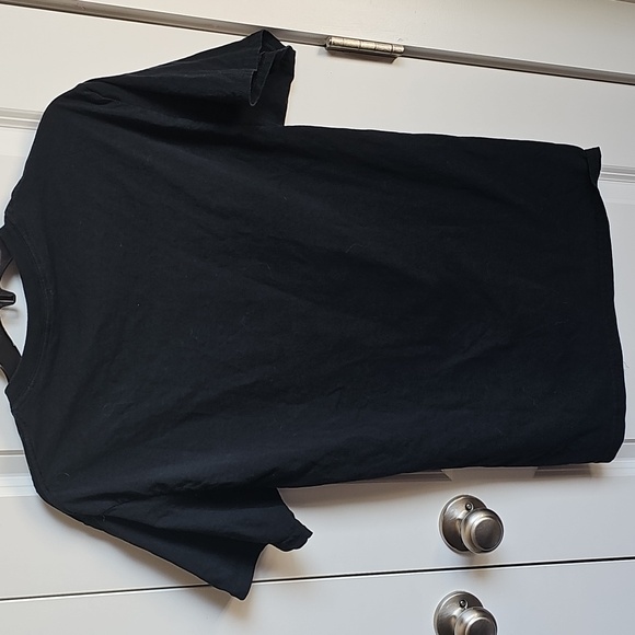 Alice In Wonderland Black Graphic T-Shirt Size Med. - Picture 4 of 5